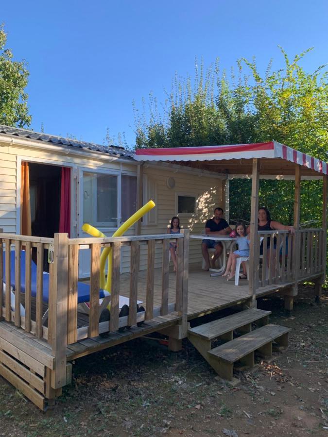 Mobil-Home Terrasse Semi-Couverte Limeuil エクステリア 写真